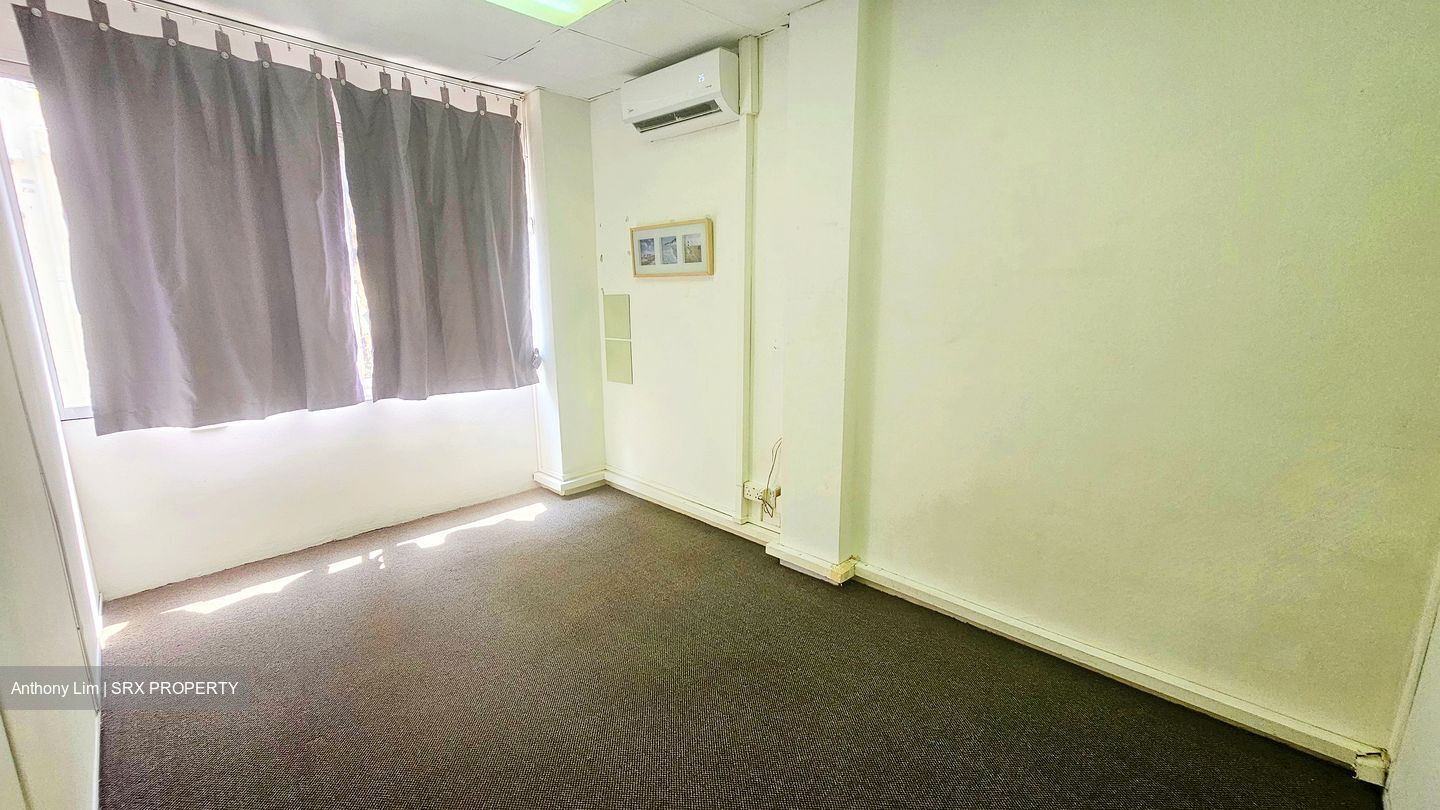 Hongkong Street (D1), Office #549240101